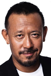 姜文