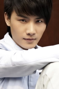 李彦明